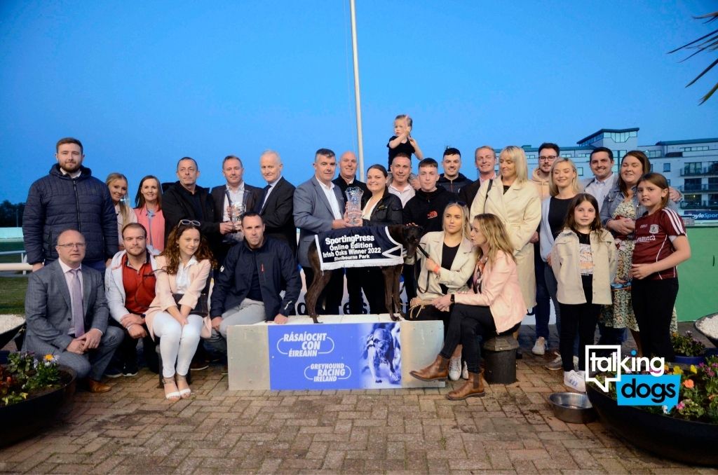 2022 Sporting Press Online Edition Irish Oaks Final presentation to connections of hte winner Raha Mofo Pic; Imelda Grauer